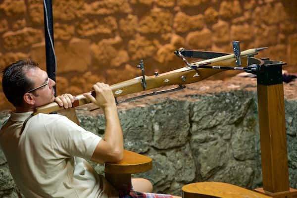 Saint-Marin montrant arts de la scĂšne, festival et patrimoine historique