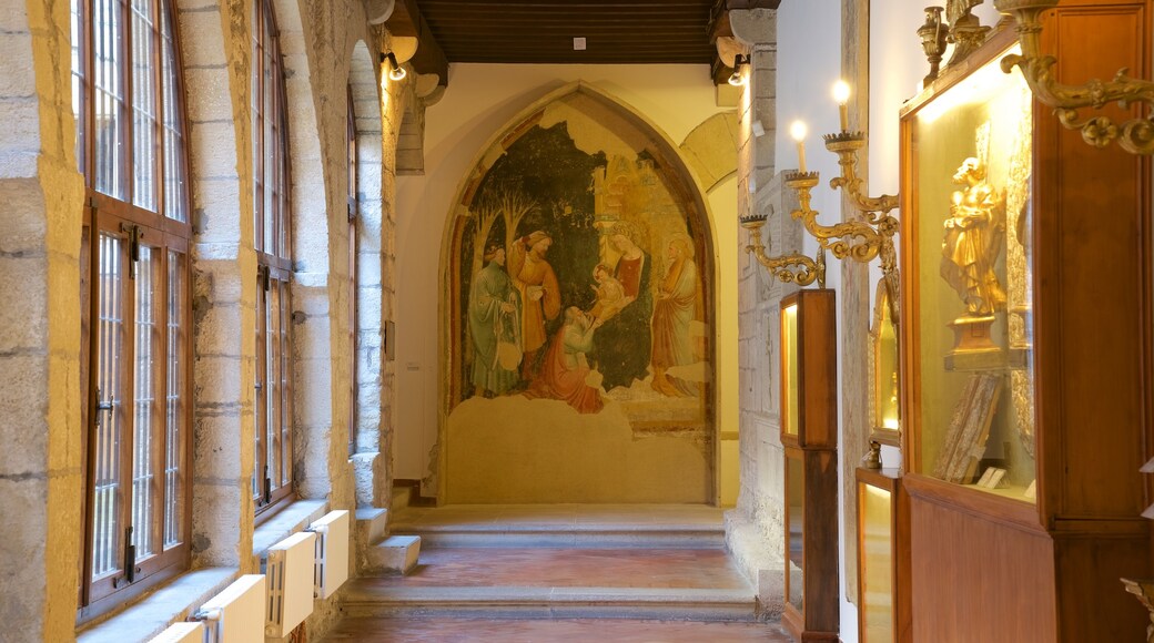 San Marino bevat interieur en kunst