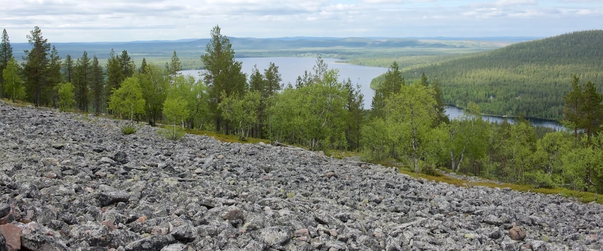 Pyhatunturi montrant scènes tranquilles, panoramas et rivière ou ruisseau