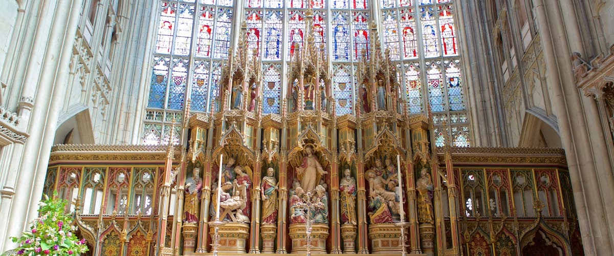 Gloucester Cathedral featuring religious aspects, a church or cathedral and art