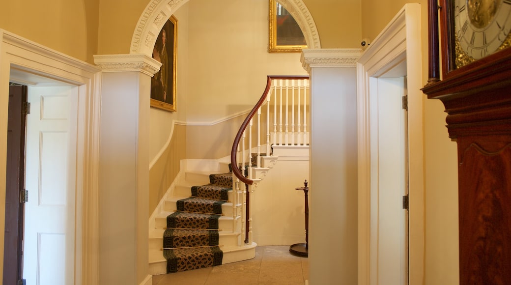 No. 1 Royal Crescent which includes a castle, heritage elements and interior views