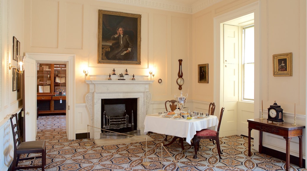 No. 1 Royal Crescent featuring château or palace, interior views and heritage elements