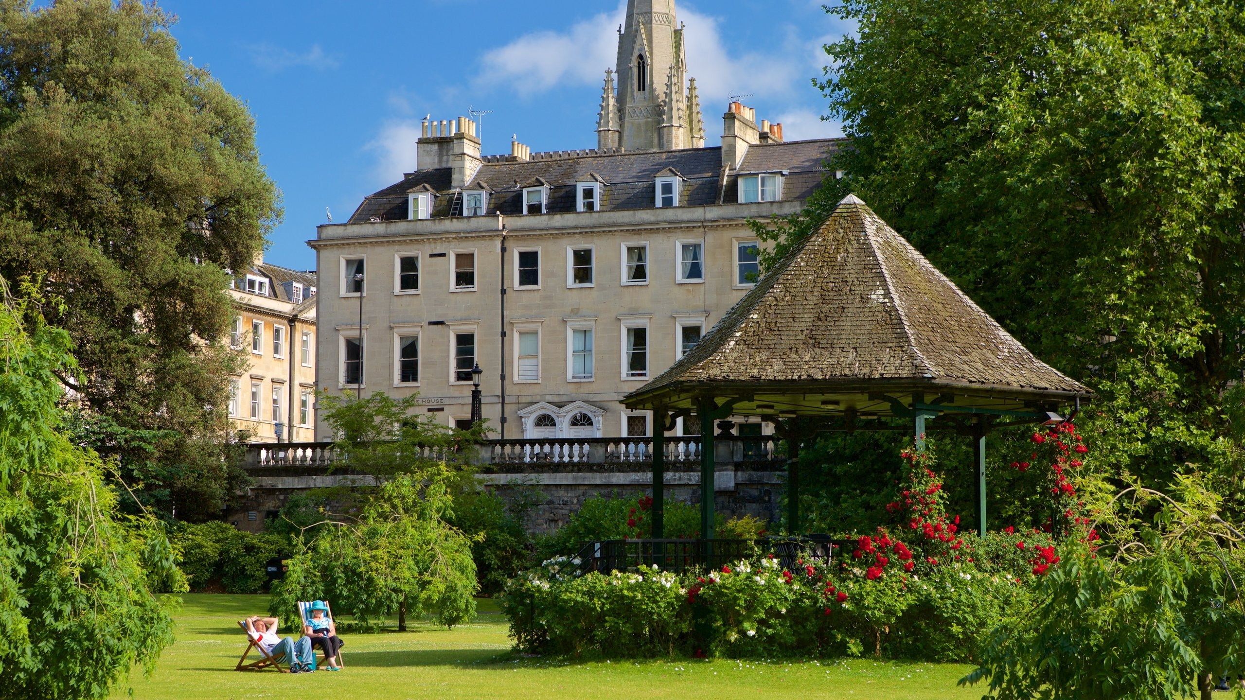 Parade Gardens which includes heritage elements, a garden and chateau or palace