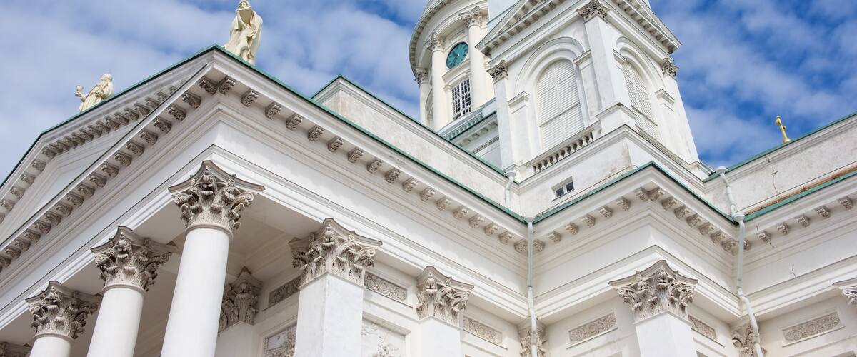 Helsinki Cathedral which includes heritage architecture and a church or cathedral