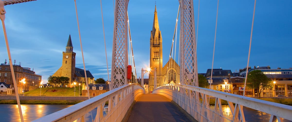 Inverness which includes night scenes, heritage architecture and a bridge
