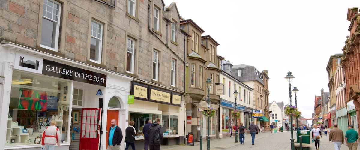 Fort William mettant en vedette scènes de rue