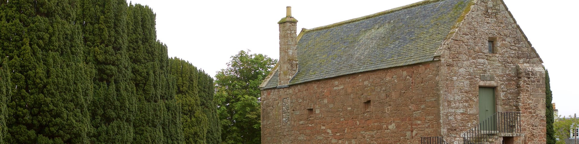 Fortrose Cathedral which includes heritage elements and heritage architecture