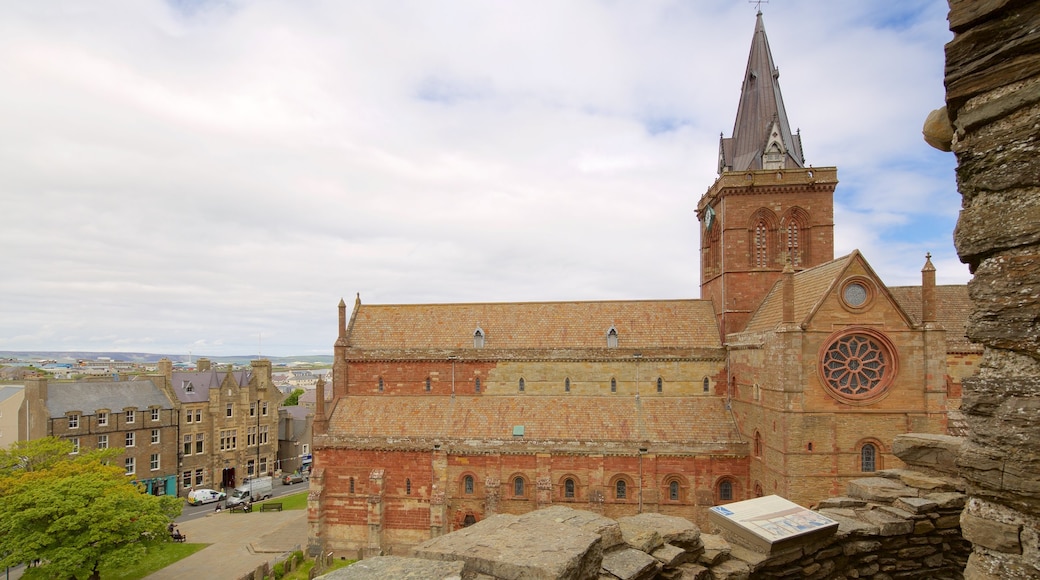 Earl\'s Palace bevat historisch erfgoed, een kerk of kathedraal en historische architectuur