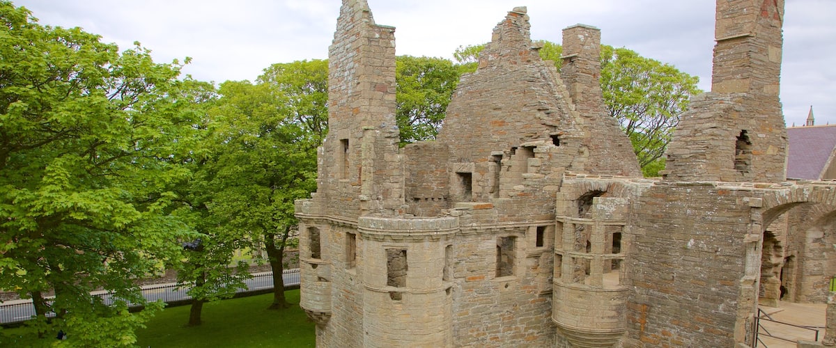 Bishop\'s Palace inclusief historisch erfgoed, kasteel of paleis en een ruïne