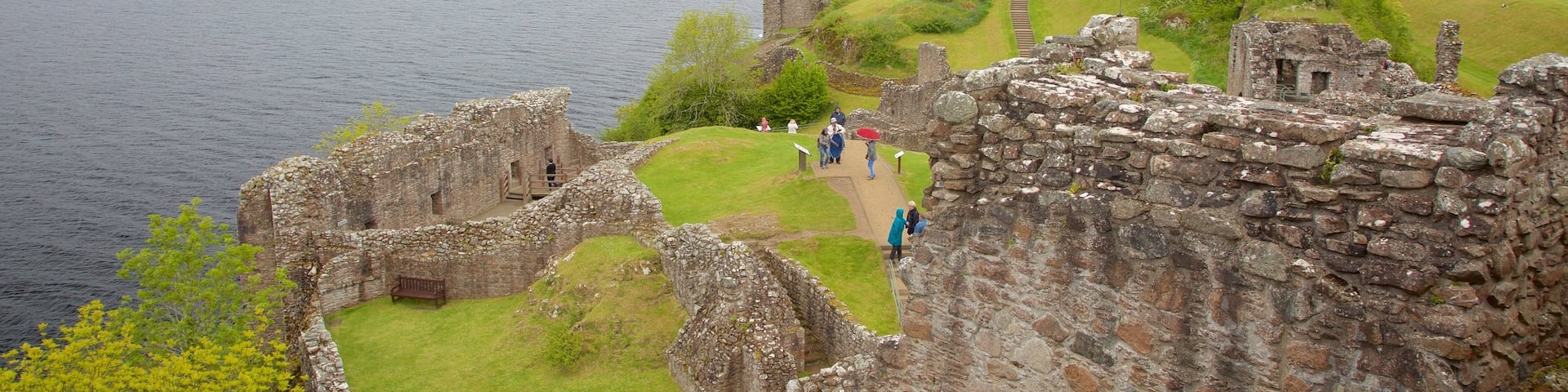 Urquhart Castle which includes chateau or palace, heritage elements and building ruins
