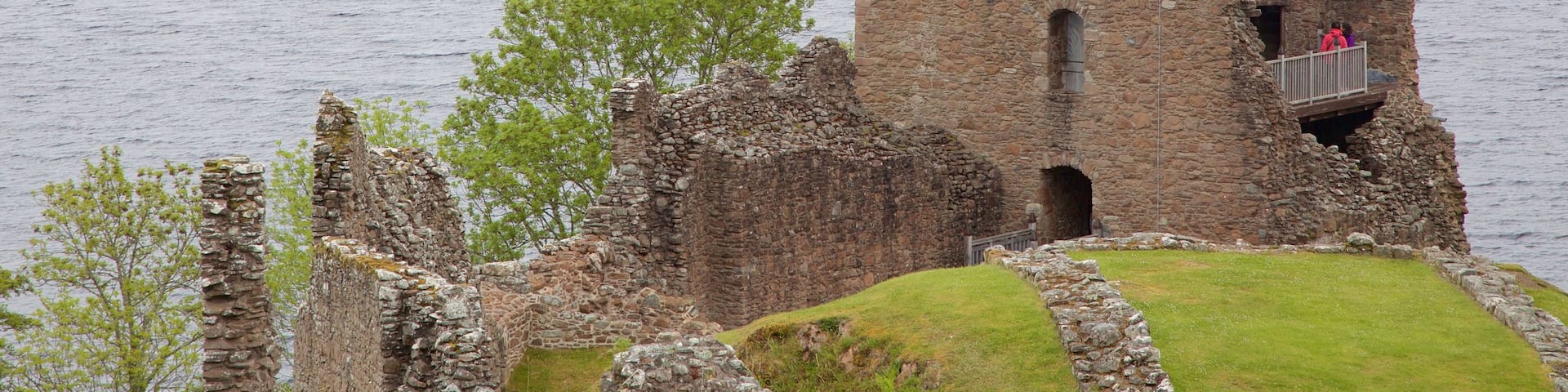 Urquhart Castle featuring tranquil scenes, heritage elements and a ruin