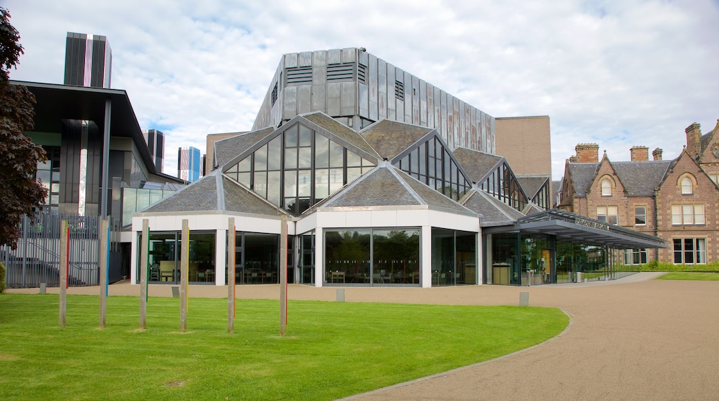 Eden Court Theatre showing theatre scenes and modern architecture