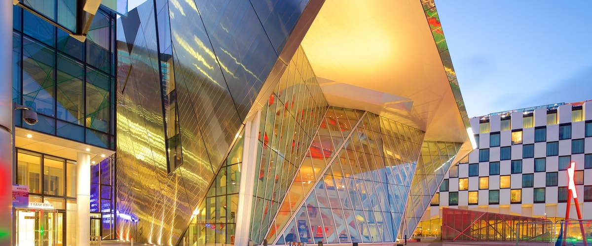 Bord Gais Energy Theatre featuring a square or plaza, modern architecture and theatre scenes