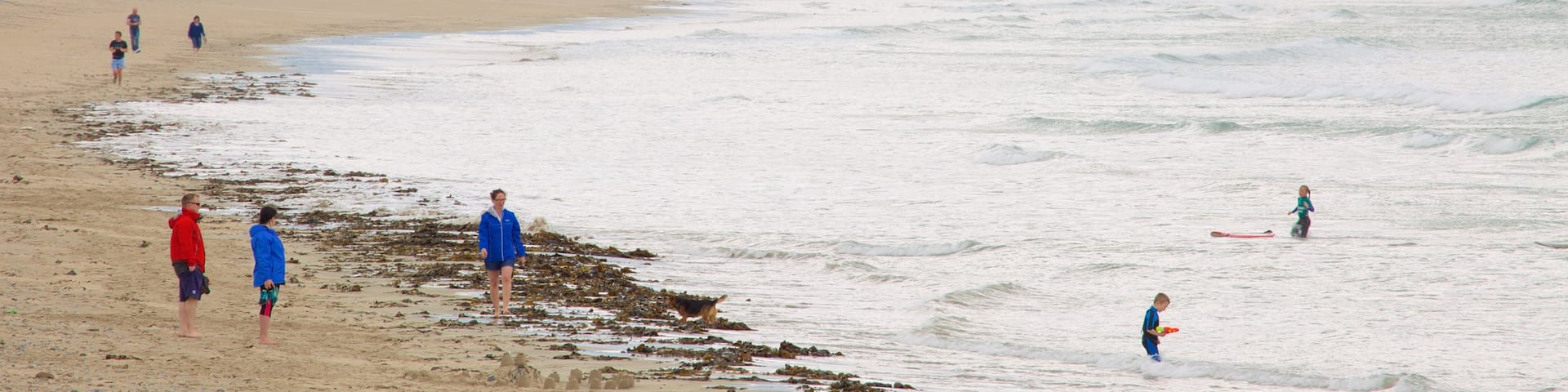 Plage de Banna montrant plage de sable, vues littorales et scĂšnes tranquilles