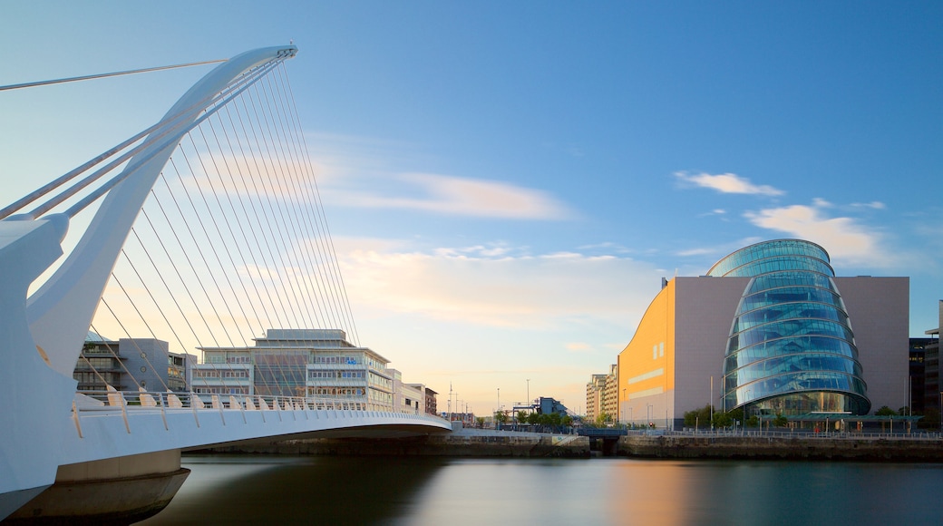 Dublin showing a river or creek, a bridge and night scenes