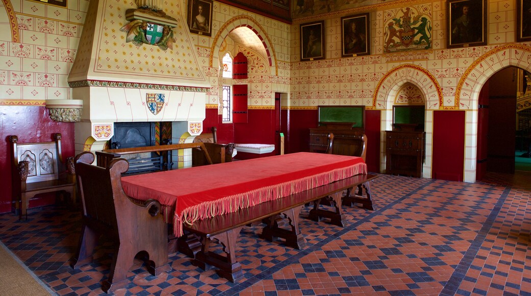 Castell Coch showing interior views, a castle and heritage elements