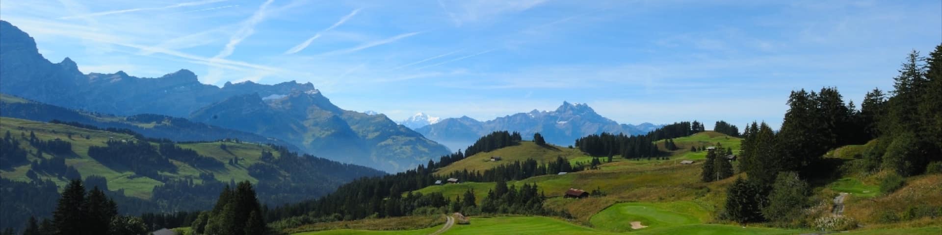 Gryon welches beinhaltet Golf und Landschaften