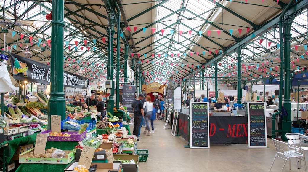 St. George\'s Market joka esittää ostokset, ruoka ja kyltit