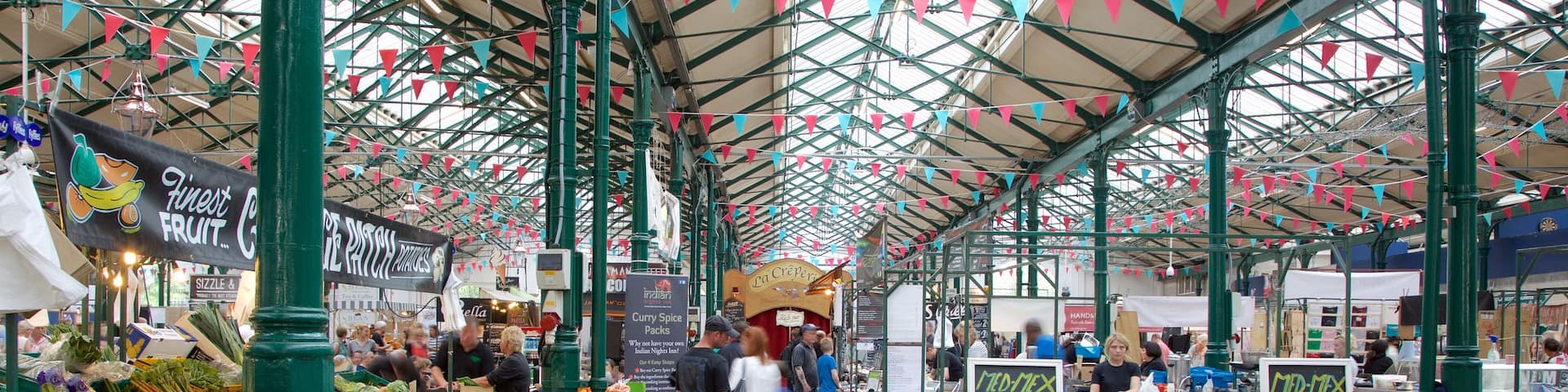 St. George\'s Market featuring markets, signage and a square or plaza