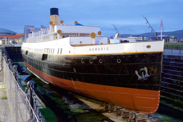 Belfast featuring boating and heritage elements