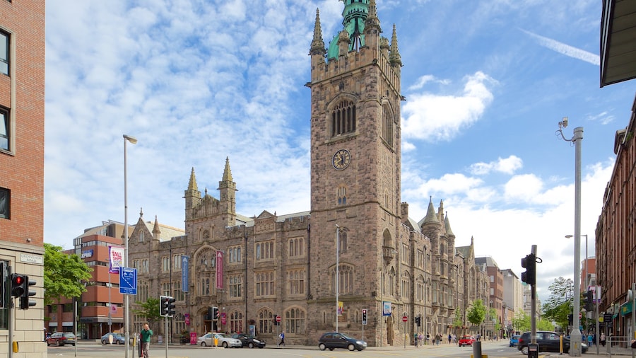 Belfast og byder på en kirke eller en katedral, religiøse aspekter og kulturarvsgenstande