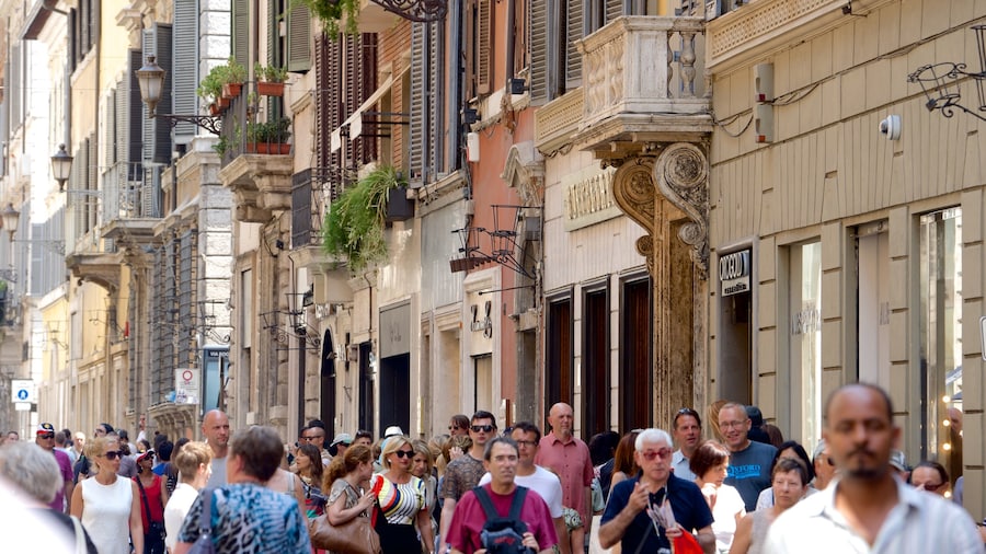 Via Condotti toont straten en een stad