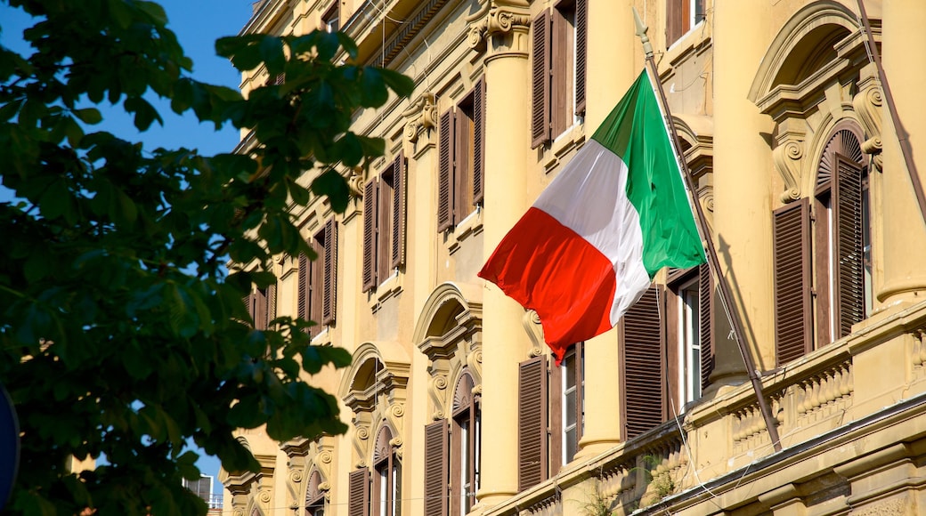 Via XX Settembre caratteristiche di architettura d\'epoca e città