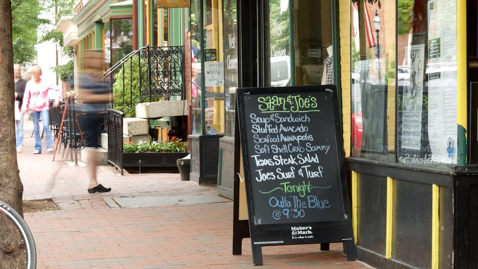 Annapolis featuring a city, cafe lifestyle and dining out