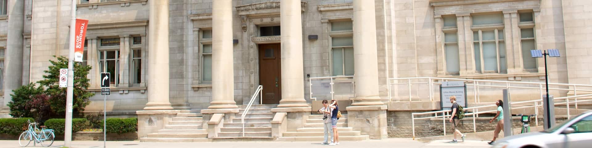 Yorkville montrant bĂątiment public, patrimoine architectural et ville