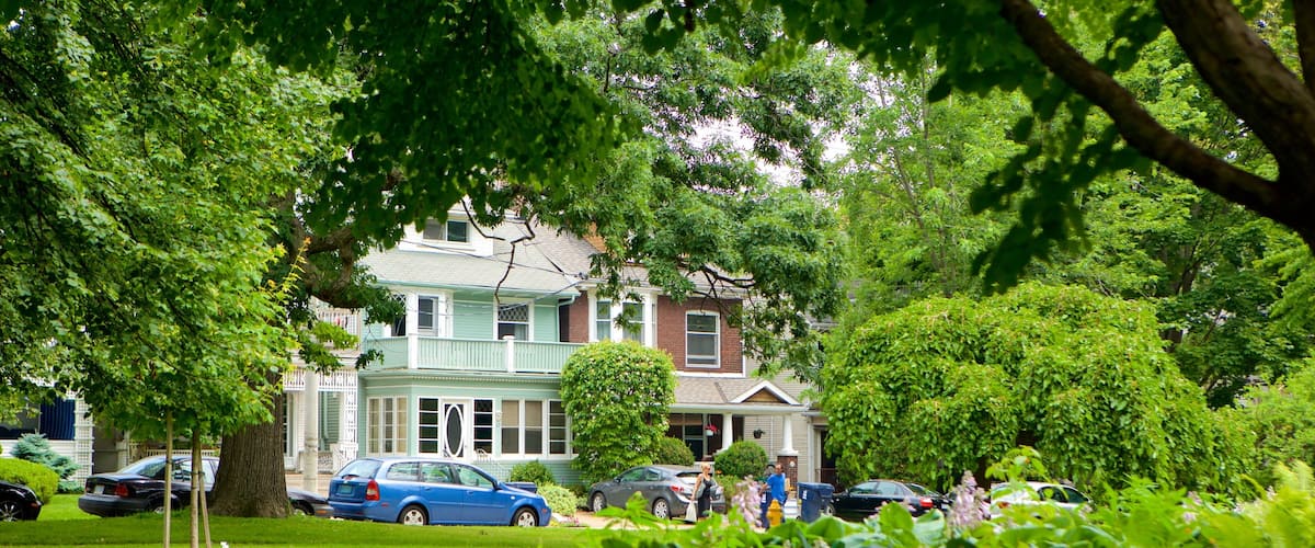 Scarborough Village which includes a garden