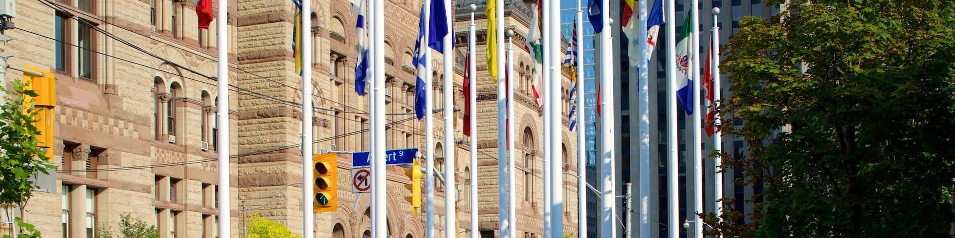 Toronto-Zentrum welches beinhaltet Stadt, historische Architektur und Verwaltungsgebäude