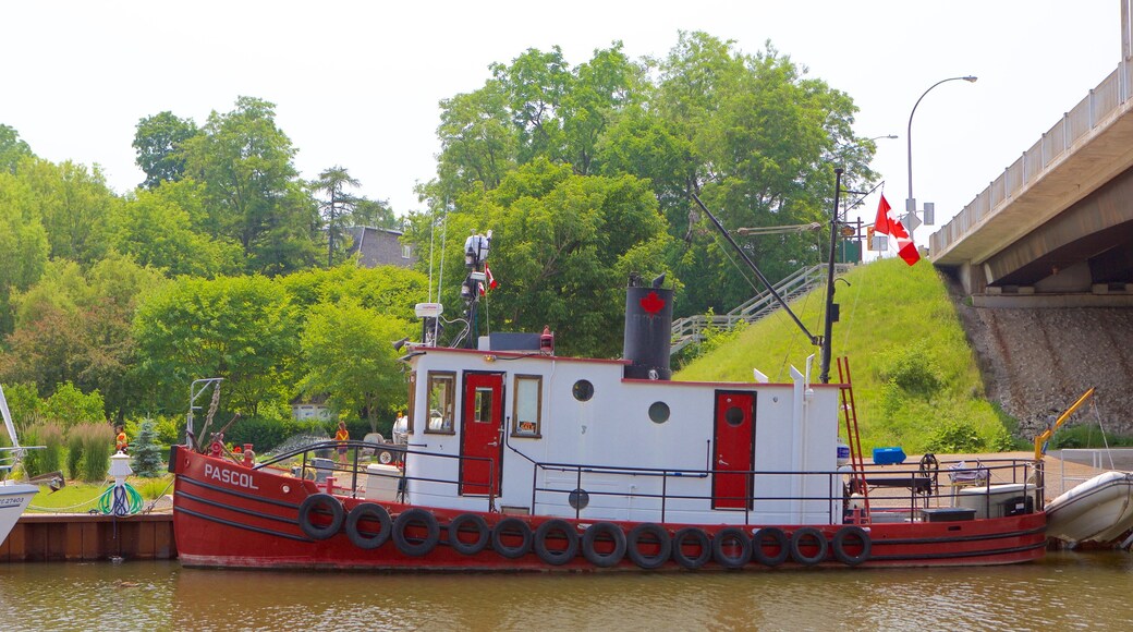 Oakville showing a river or creek, boating and a marina