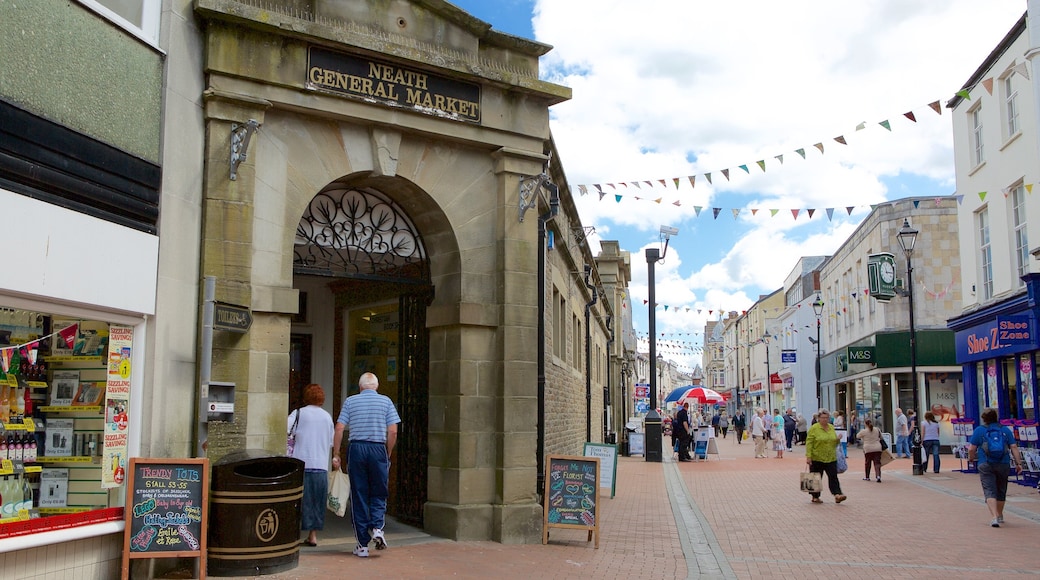 Neath showing street scenes