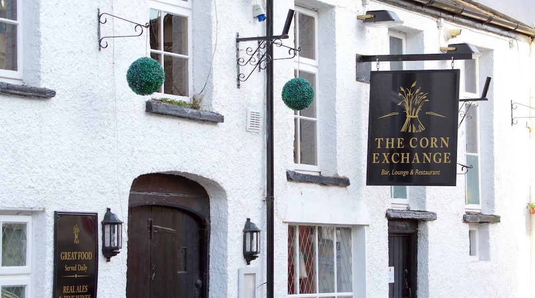 Crickhowell featuring signage and street scenes