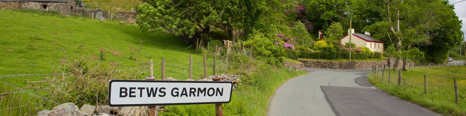 Betws Garmon which includes signage and farmland