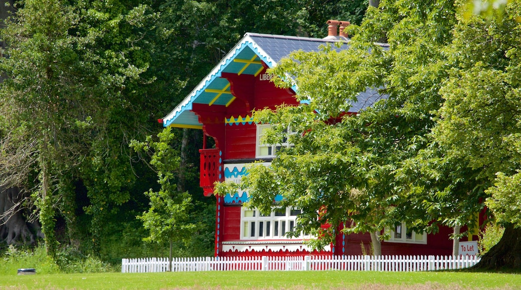 Singleton Park som inkluderar ett hus och en park