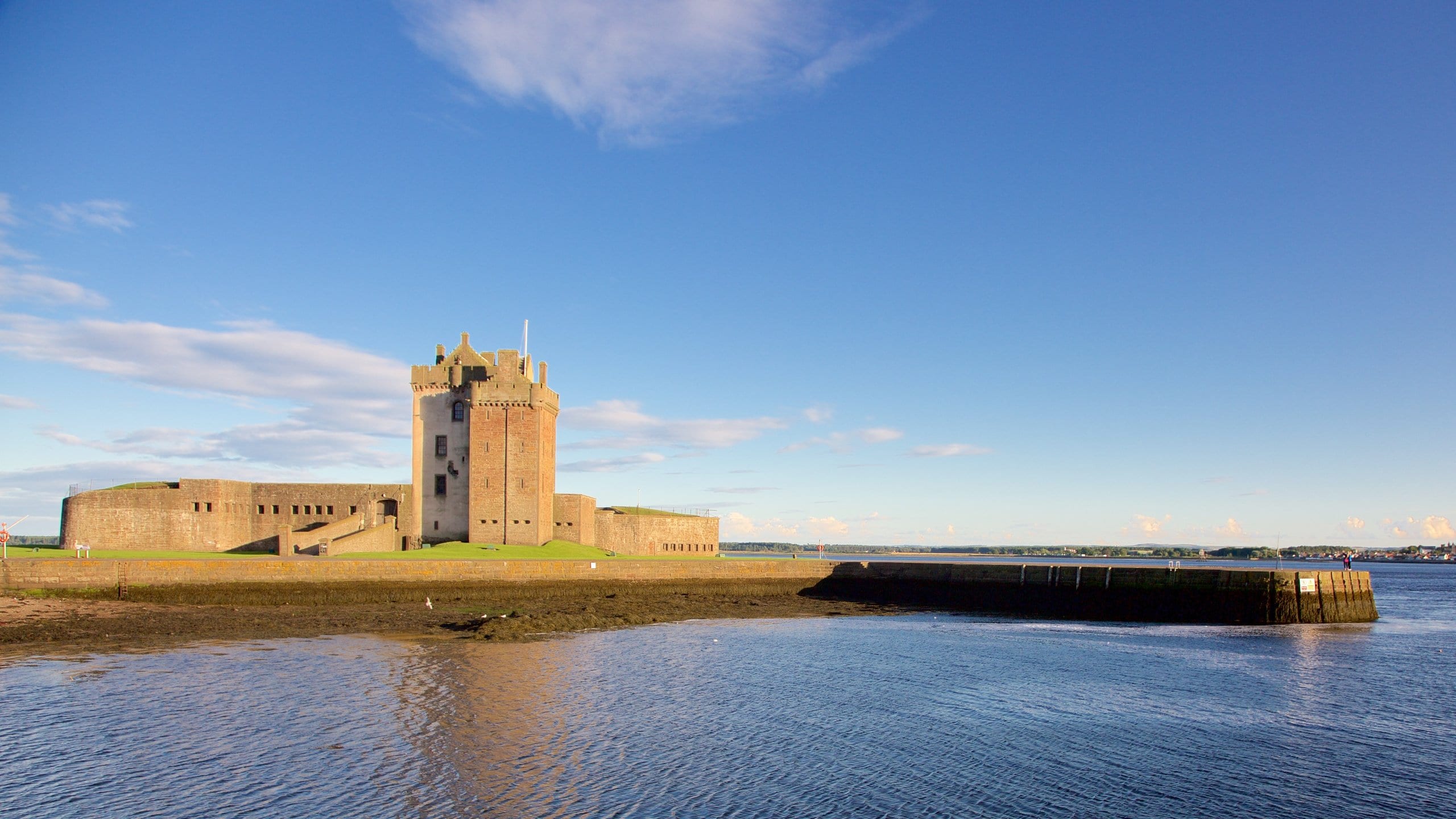 Visit Broughty Ferry 2024 Travel Guide for Broughty Ferry, Dundee