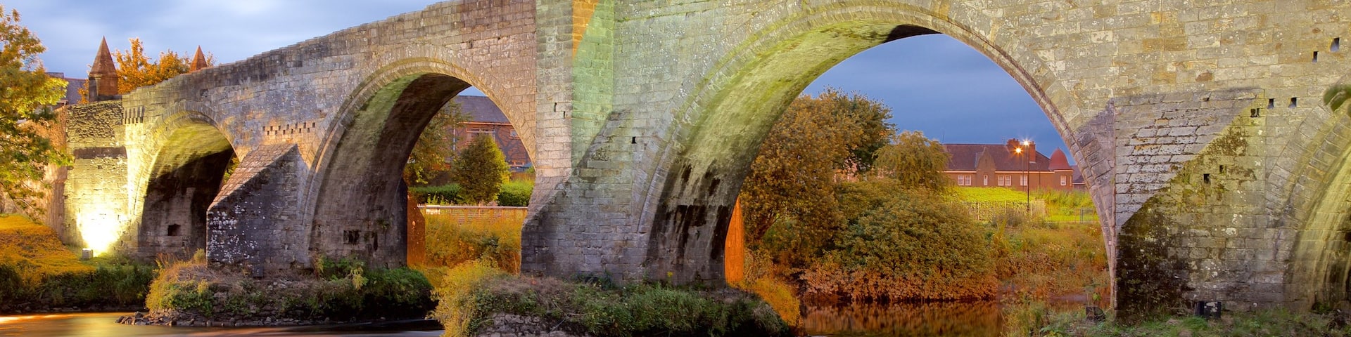 Stirling showing a river or creek, heritage elements and a bridge