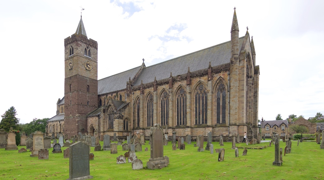 Dunblane Cathedral featuring a cemetery and a church or cathedral