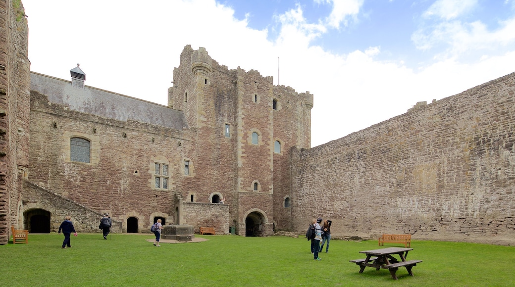 Doune Castle som inkluderer kulturarv og palass