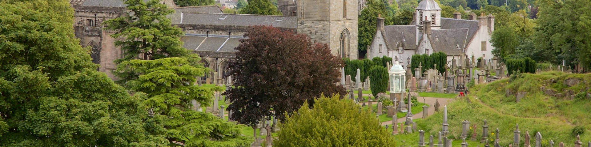 Church of the Holy Rude showing a small town or village