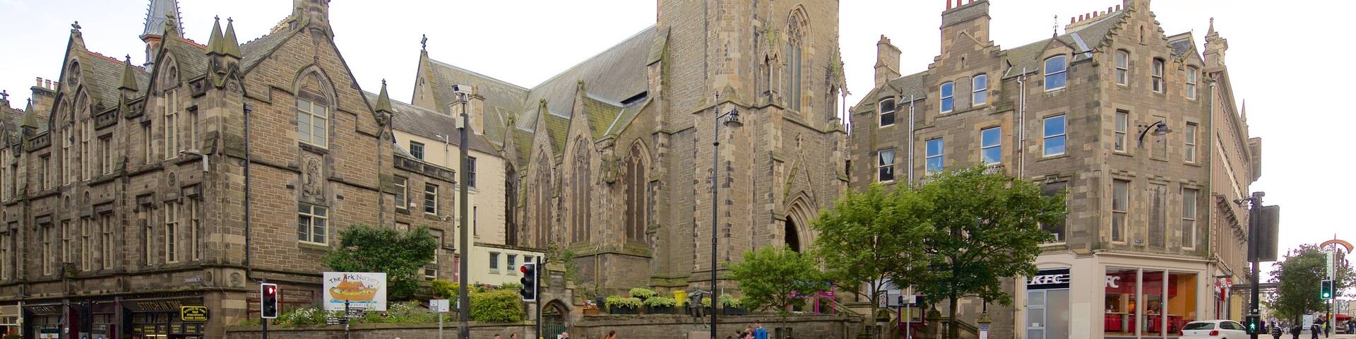 St. Paul\'s Episcopal Cathedral showing street scenes and a church or cathedral