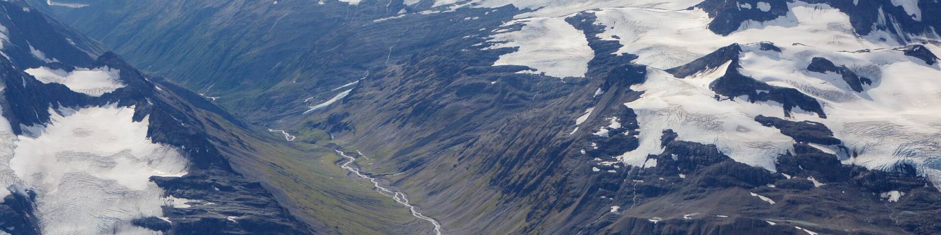 Parque Nacional y Reserva Wrangell-St. Elias que incluye montañas y nieve