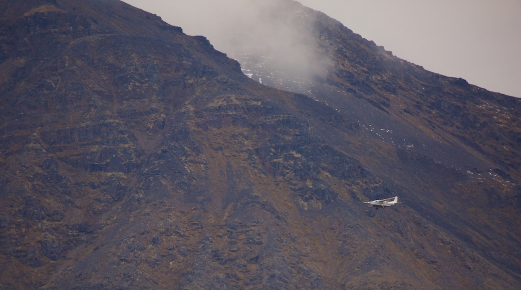 Gates of the Arctic National Park featuring mountains and mist or fog