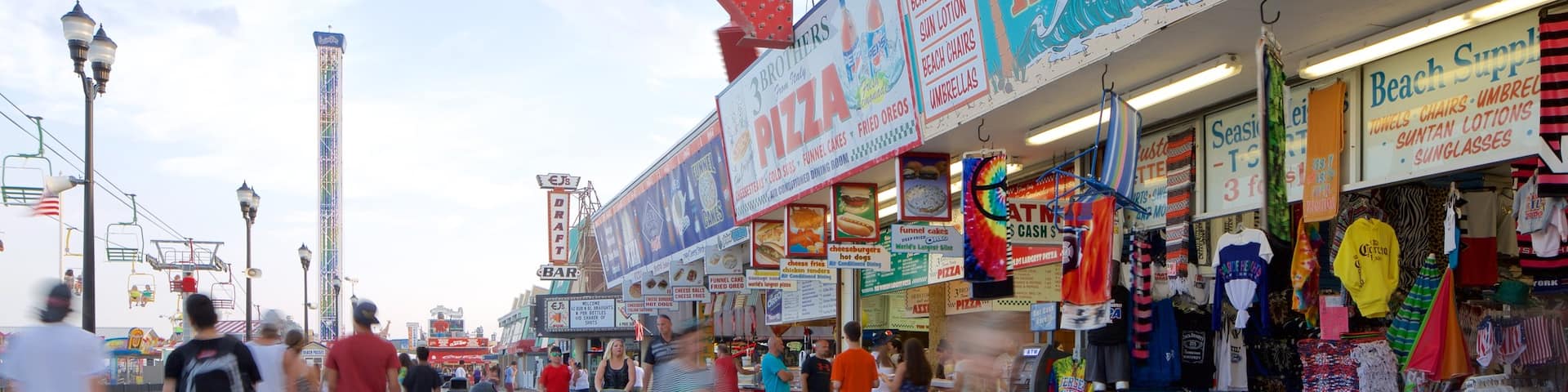 Seaside Heights mit einem Einkaufen, MĂ€rkte und Beschilderung
