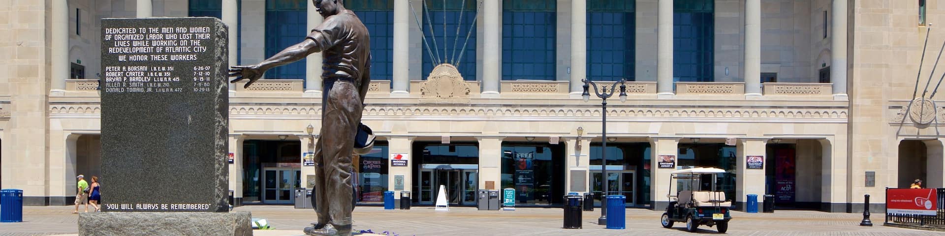 Boardwalk Hall featuring heritage architecture, a statue or sculpture and a monument