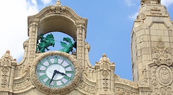 Loew\'s Jersey Theater caracterizando arquitetura de patrimônio e elementos de patrimônio