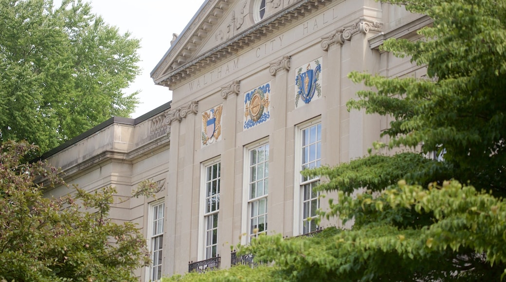 Waltham showing an administrative buidling and heritage architecture