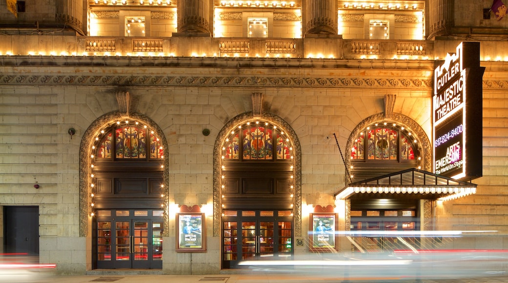 Theatre District das einen Geschichtliches, bei Nacht und Theater