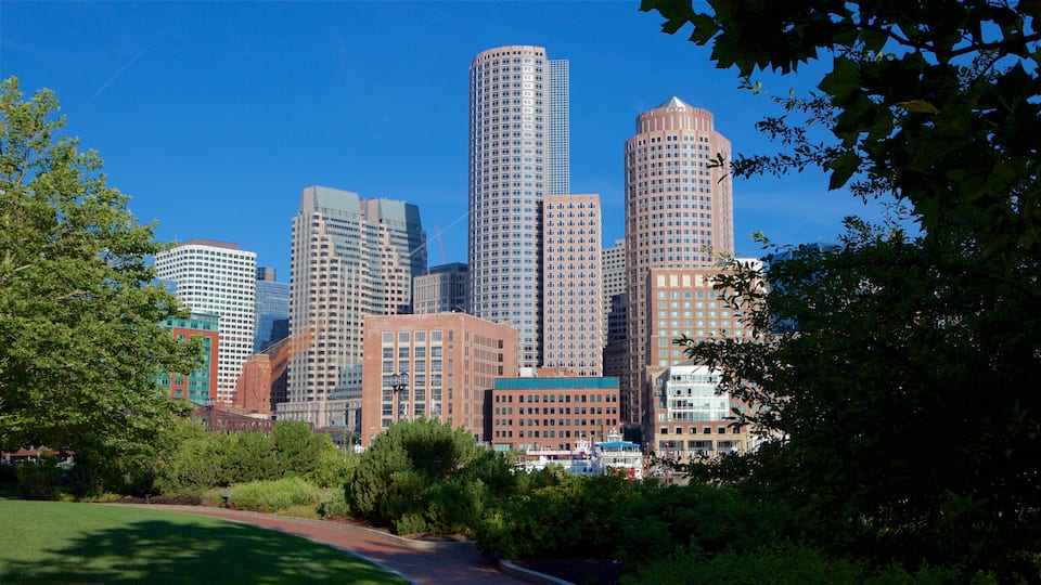 Seaport District showing skyline, a city and a skyscraper